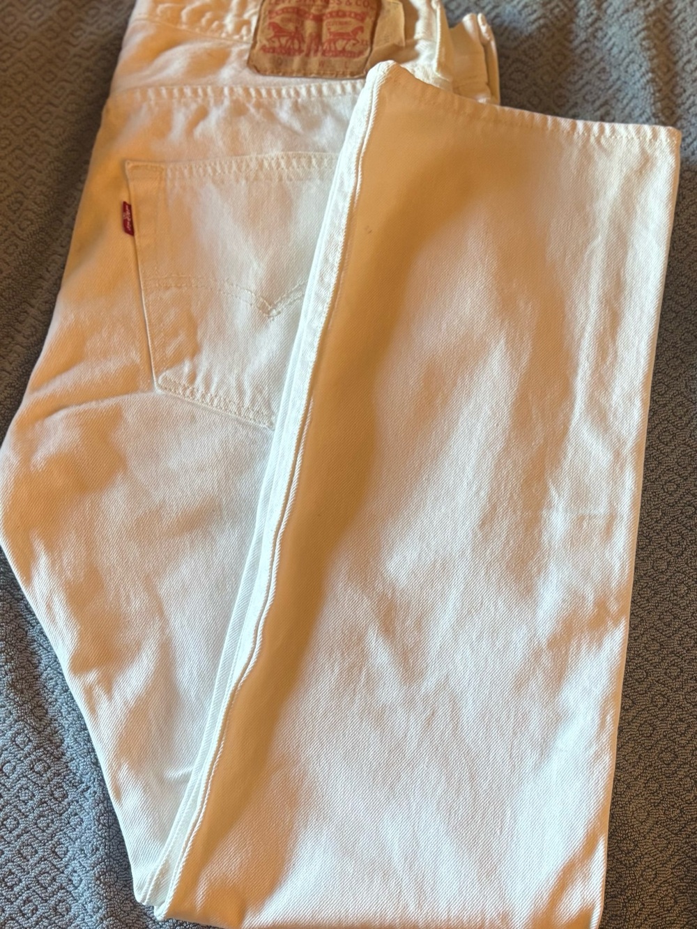 Levi’s Men's 501 Original Fit White Denim Jeans Straight Leg Button Fly 32x30 - Picture 2 of 6